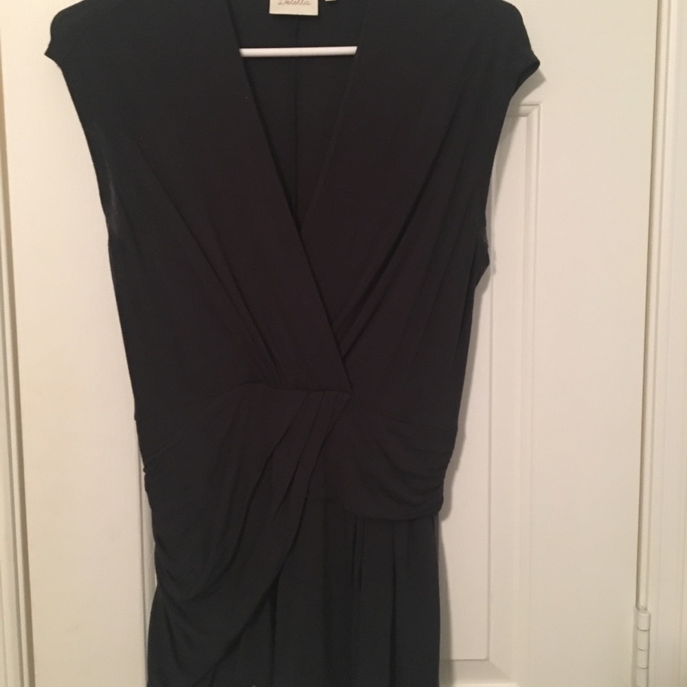 Anthropologie top with a drop waist and V neck